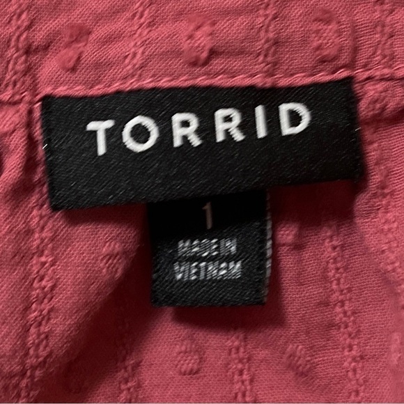 TORRID Clip Jacquard Square Neck Flutter Sleeve Top - Picture 3 of 5